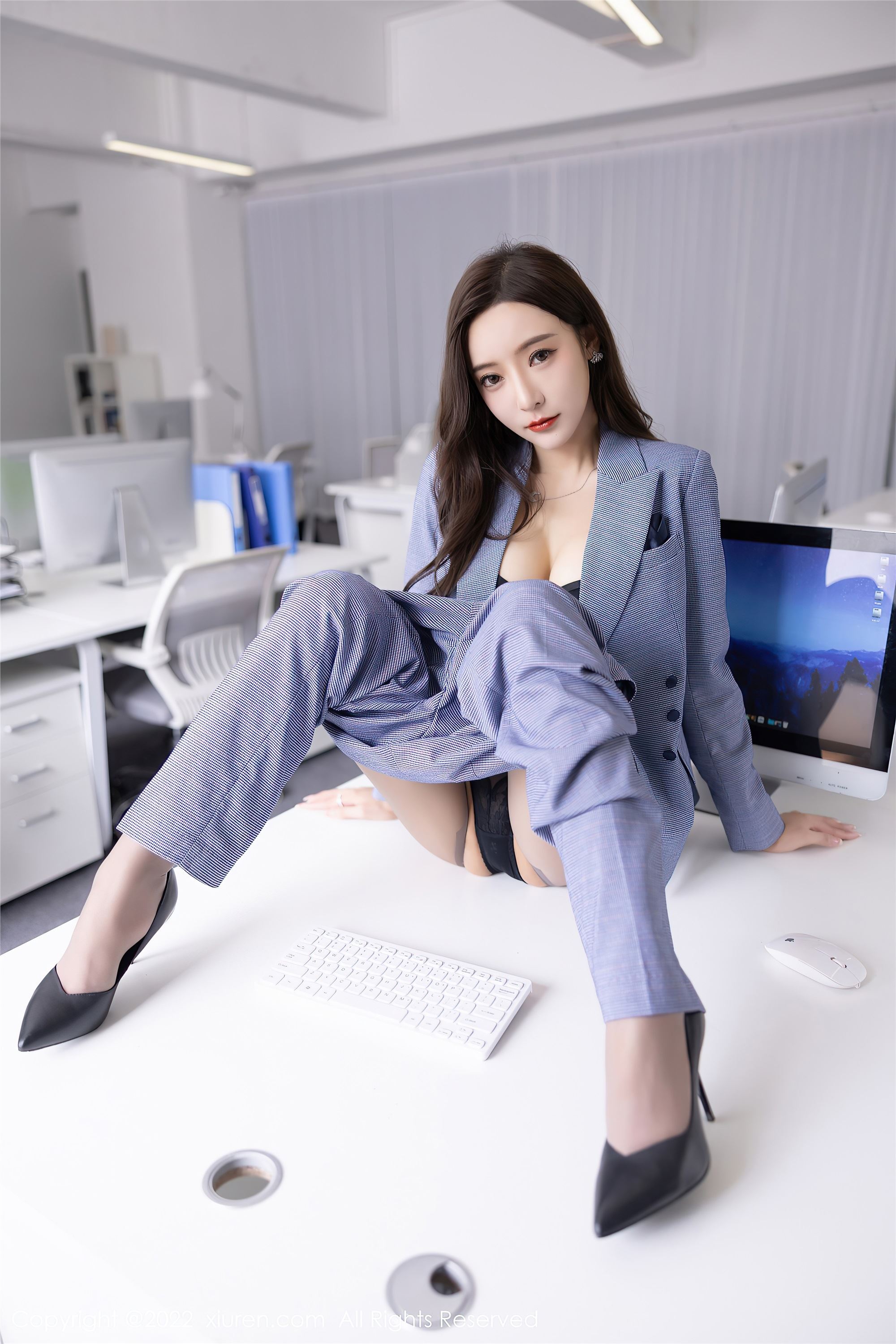 Xiuren秀人网 2022.09.22 NO.5629 王馨瑶yanni